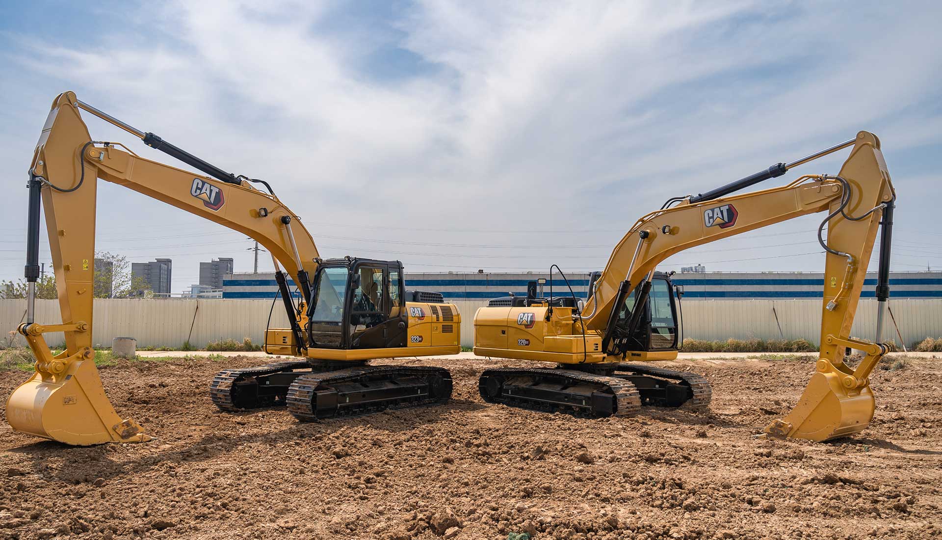 Excavadora-320GX