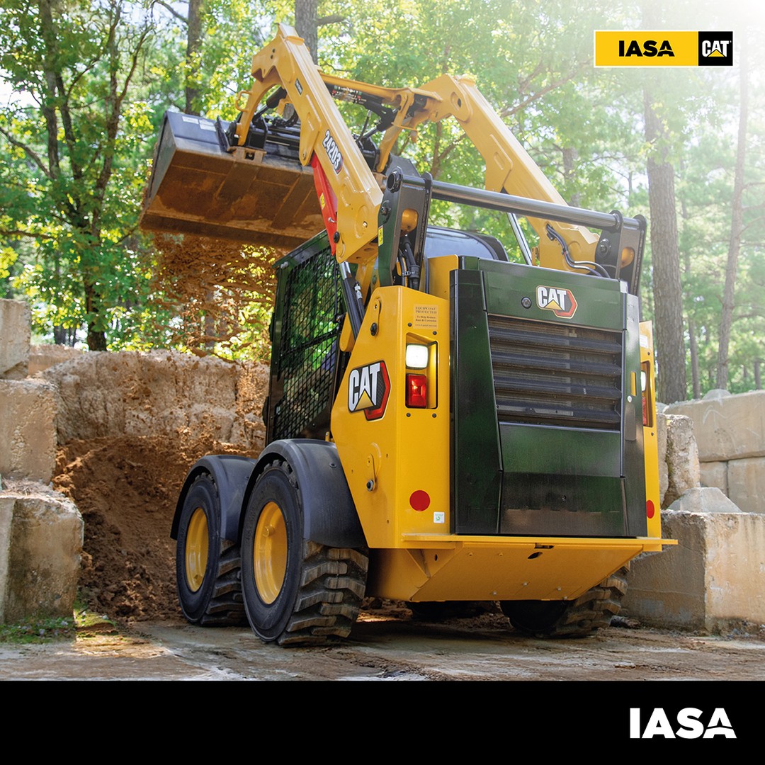 Minicargador Cat 242D3: Potencia y Desempeño Compacto